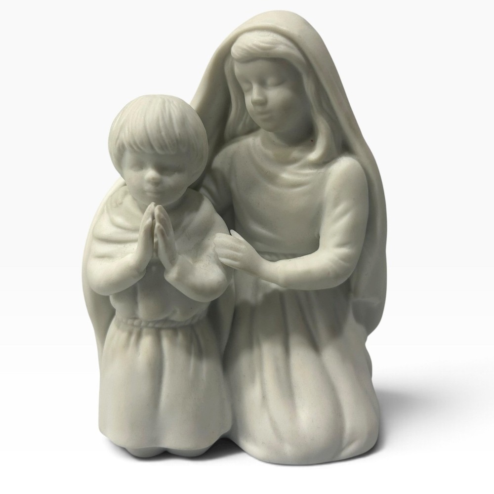 Avon Nativity Collectibles 10th Anniversary Mother and Child Figurine 1991 Rare